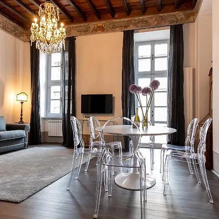 公寓 Santachiara15, Luxury Historical *