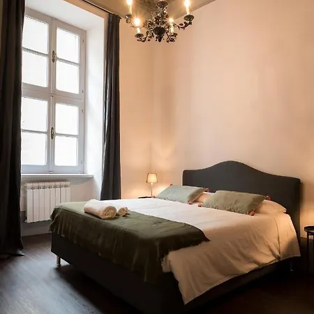 Santachiara15, Luxury Historical * 都灵