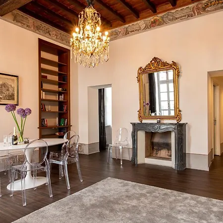 Santachiara15, Luxury Historical Apartment Turin